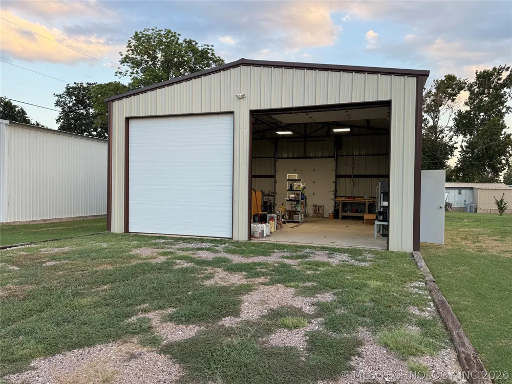 142599 Weaver Kingston, OK 73439