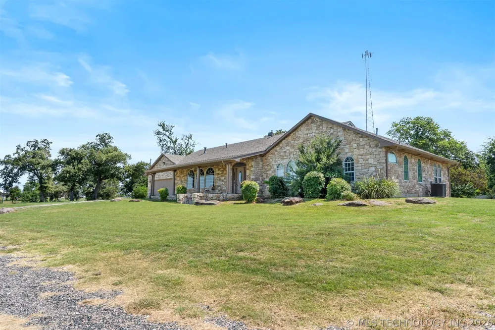 142599 Weaver Kingston, OK 73439