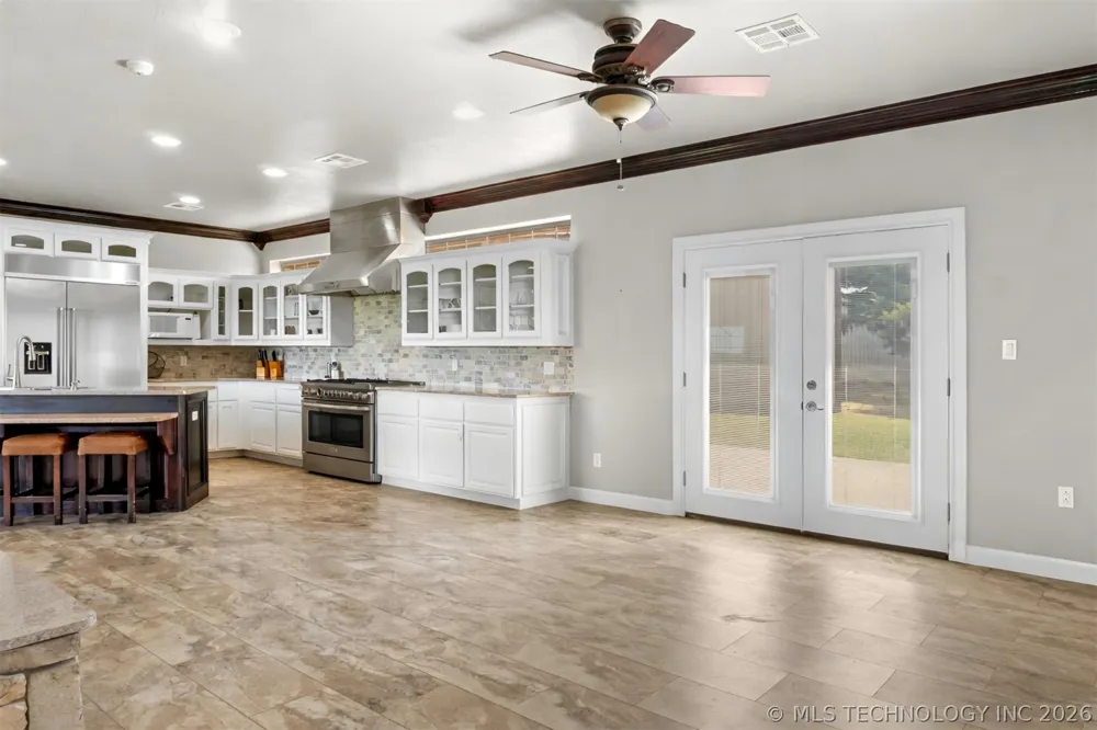 142599 Weaver Kingston, OK 73439