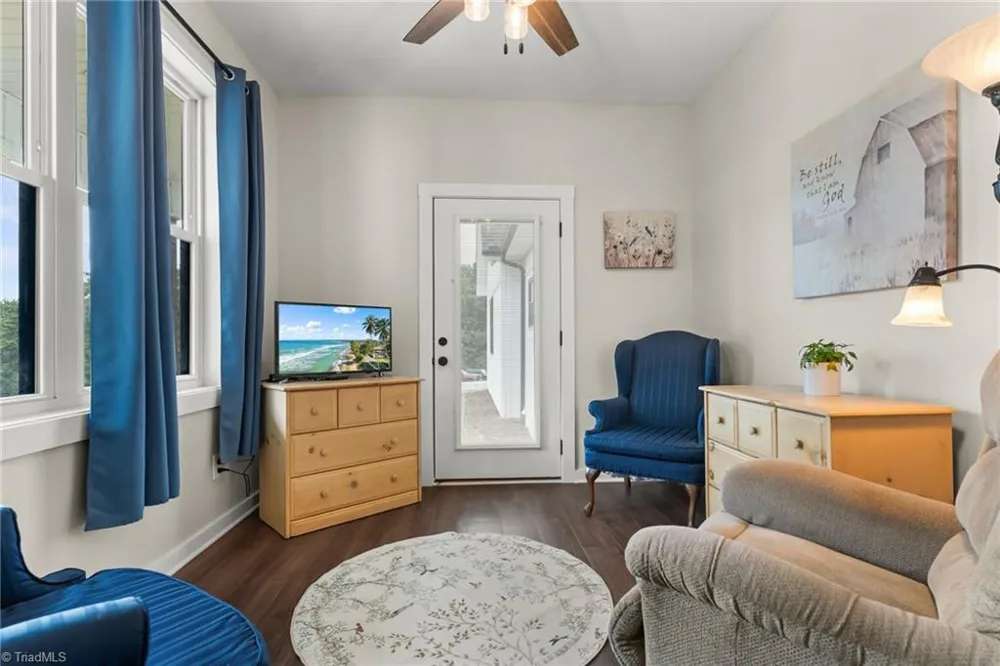 287 Wolfe Road Sparta, NC 28675