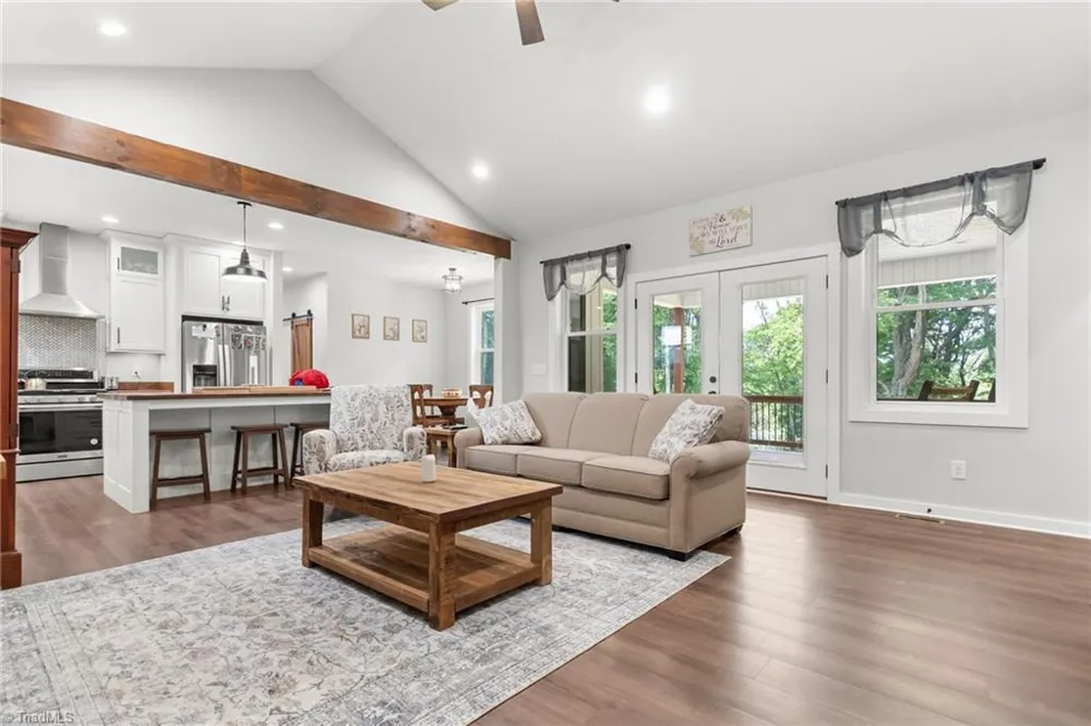 287 Wolfe Road Sparta, NC 28675