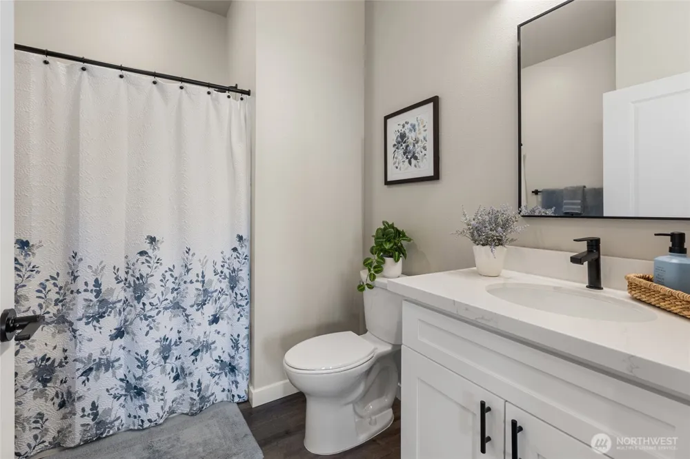 1779 Village Lane #109 Port Orchard, WA 98366