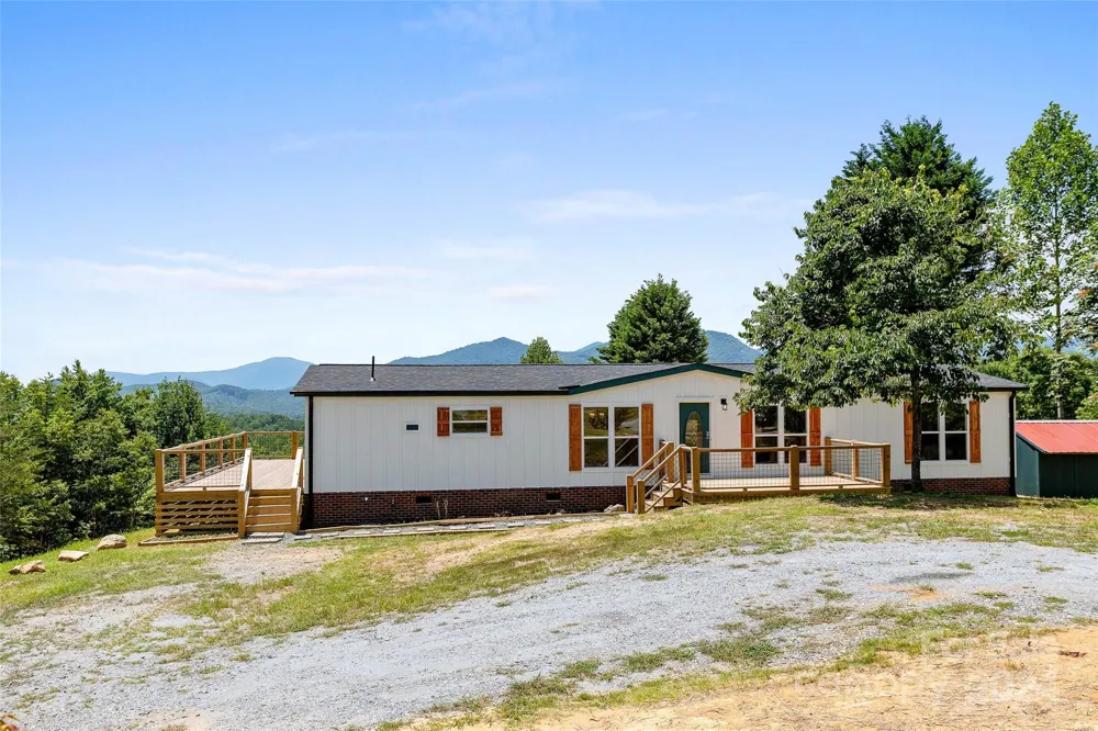 290 Boland Drive Lake Lure, NC 28746