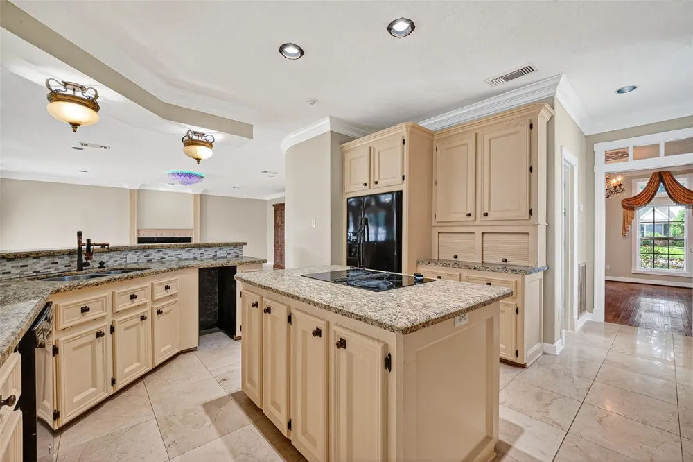 4618 Sao Paulo Street Pasadena, TX 77504