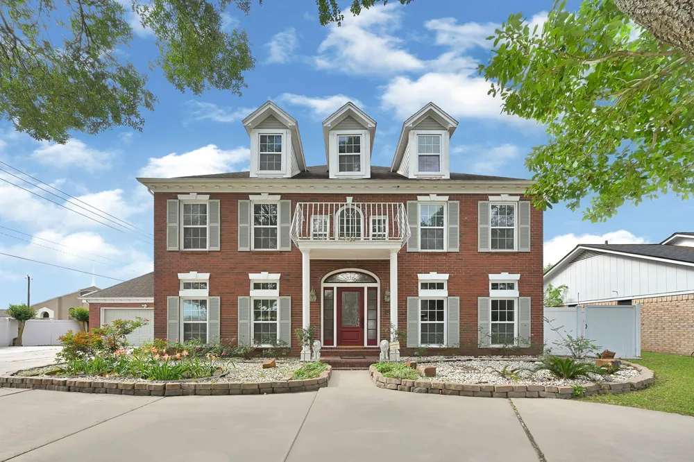 4618 Sao Paulo Street Pasadena, TX 77504