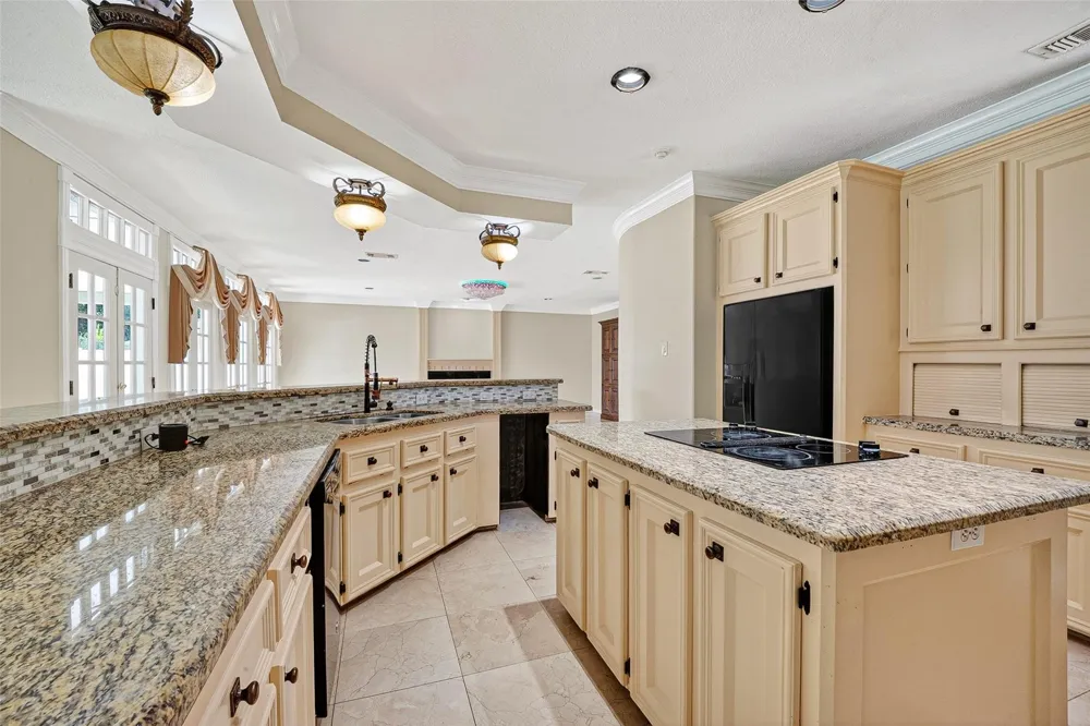 4618 Sao Paulo Street Pasadena, TX 77504