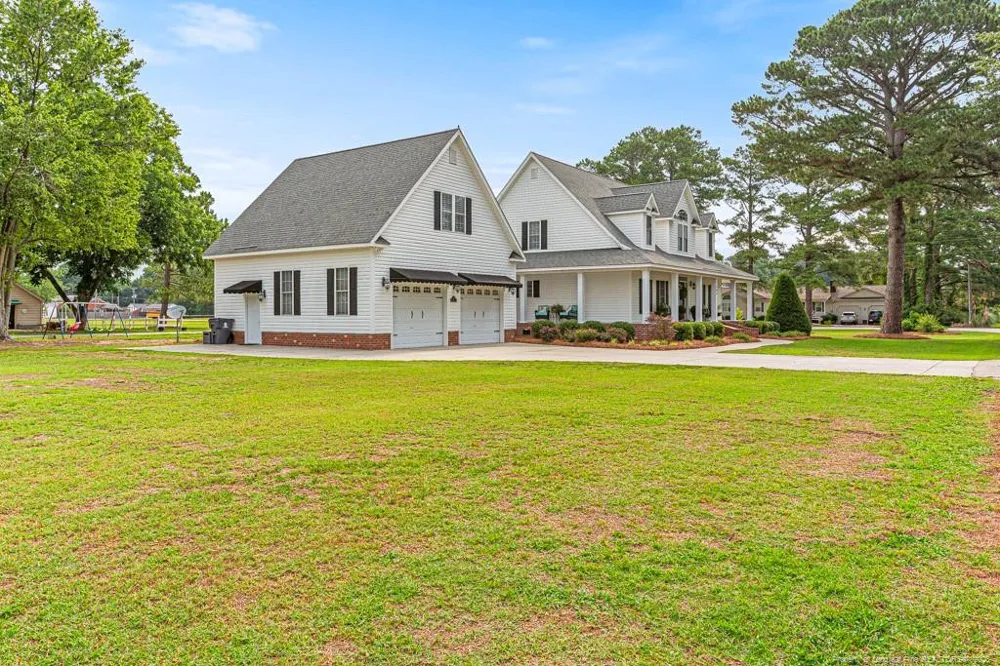 101 E Royal Street Salemburg, NC 28385