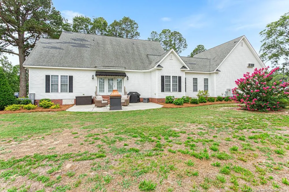 101 E Royal Street Salemburg, NC 28385