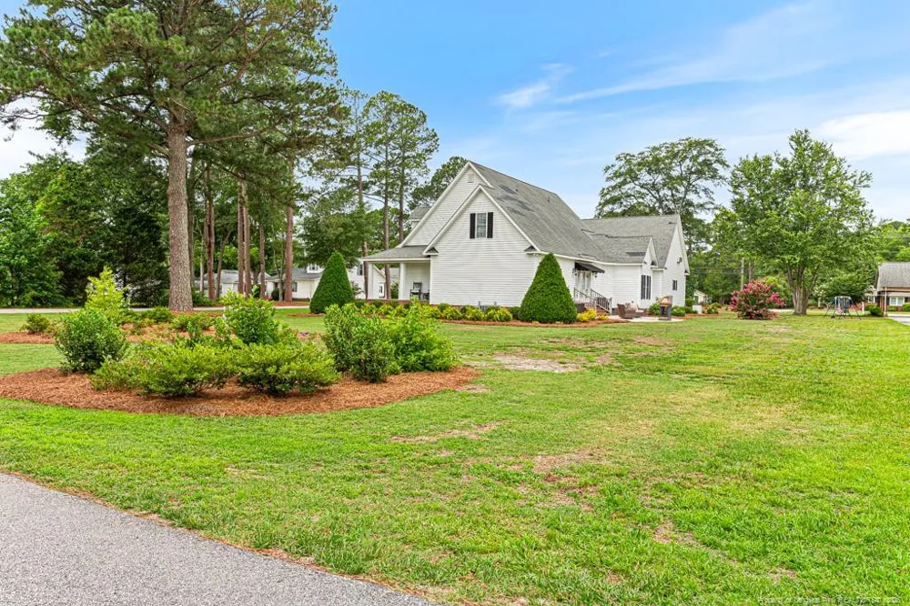 101 E Royal Street Salemburg, NC 28385
