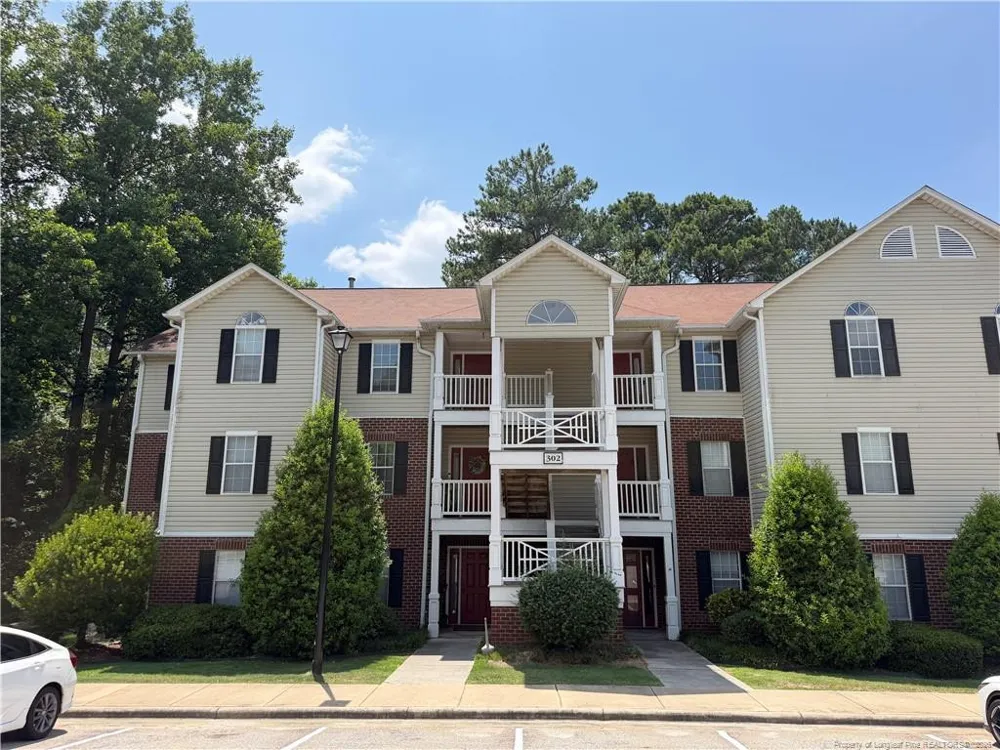 302 Bubble Creek Court #4 Fayetteville, NC 28311