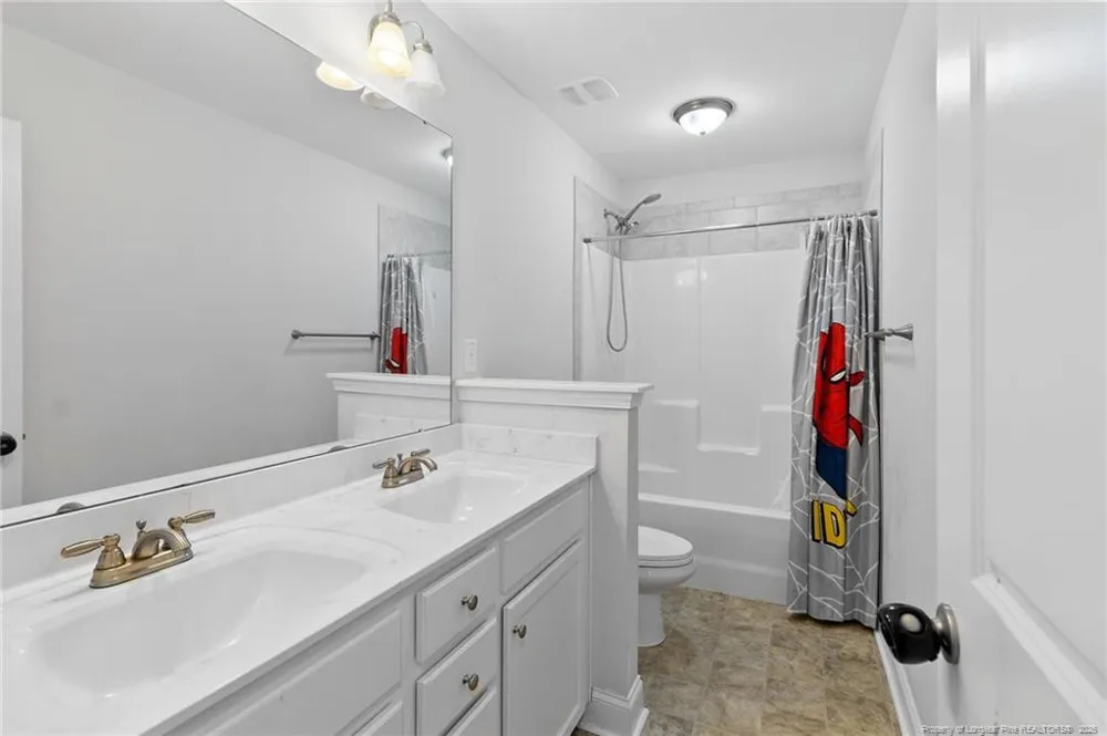 2051-1 Hayfield Road Wade, NC 28395