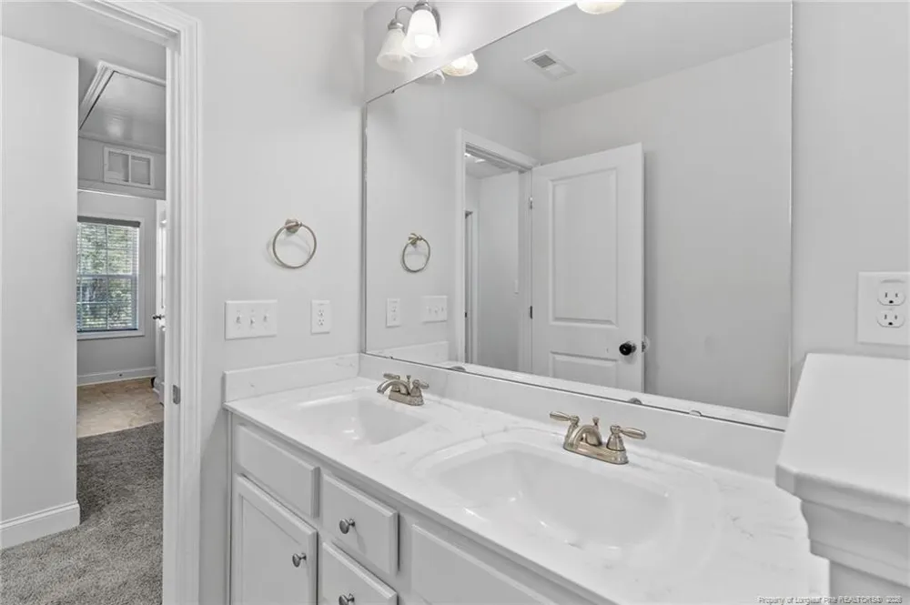 2051-1 Hayfield Road Wade, NC 28395