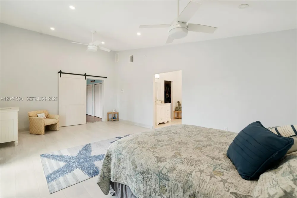 1210 Cactus St Key Largo, FL 33037