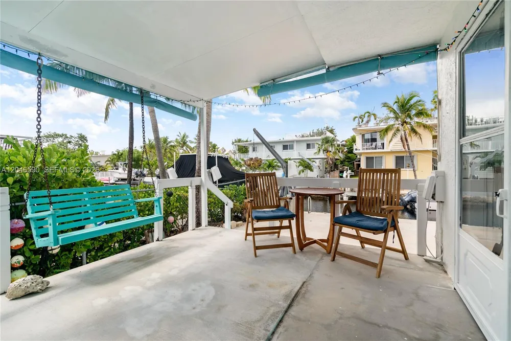1210 Cactus St Key Largo, FL 33037