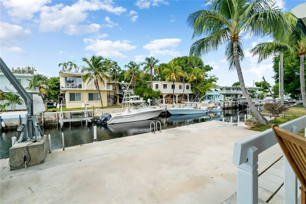 1210 Cactus St Key Largo, FL 33037