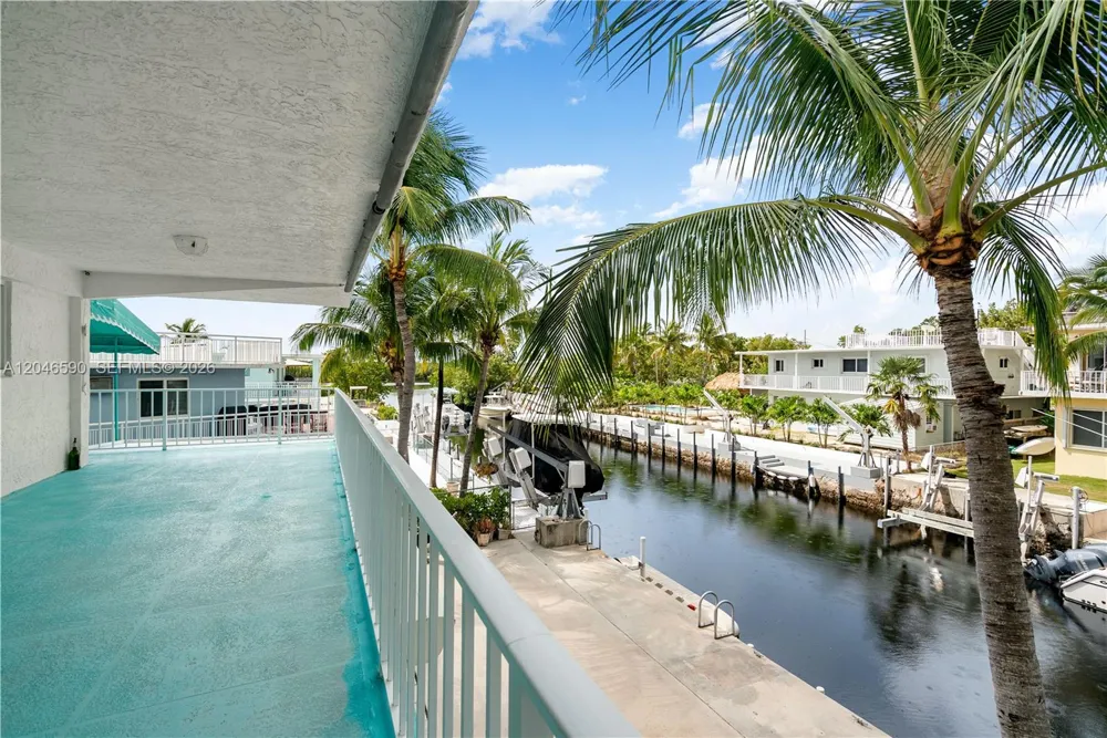 1210 Cactus St Key Largo, FL 33037
