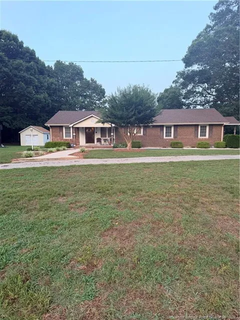823 Abbott Road