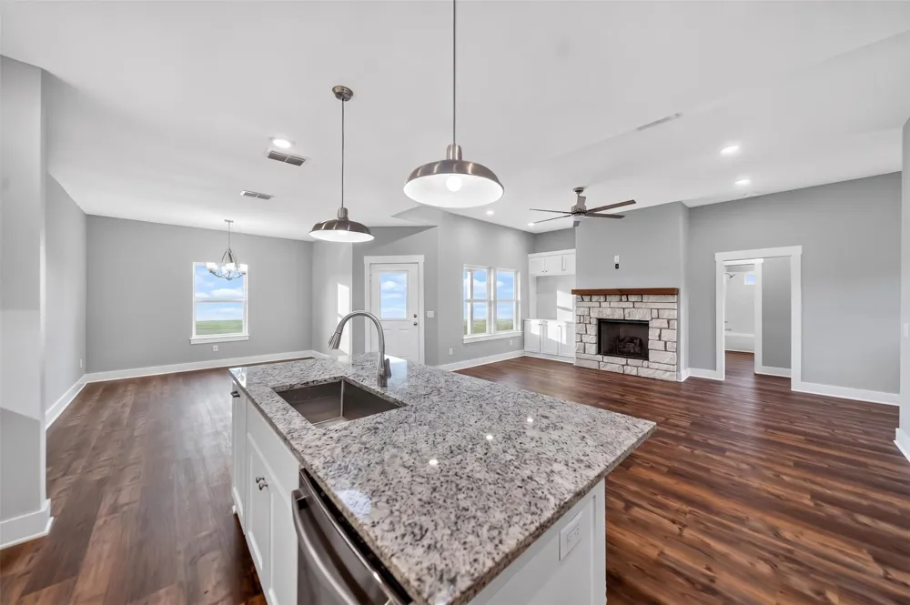 391 County Road 1610 Alba, TX 75410
