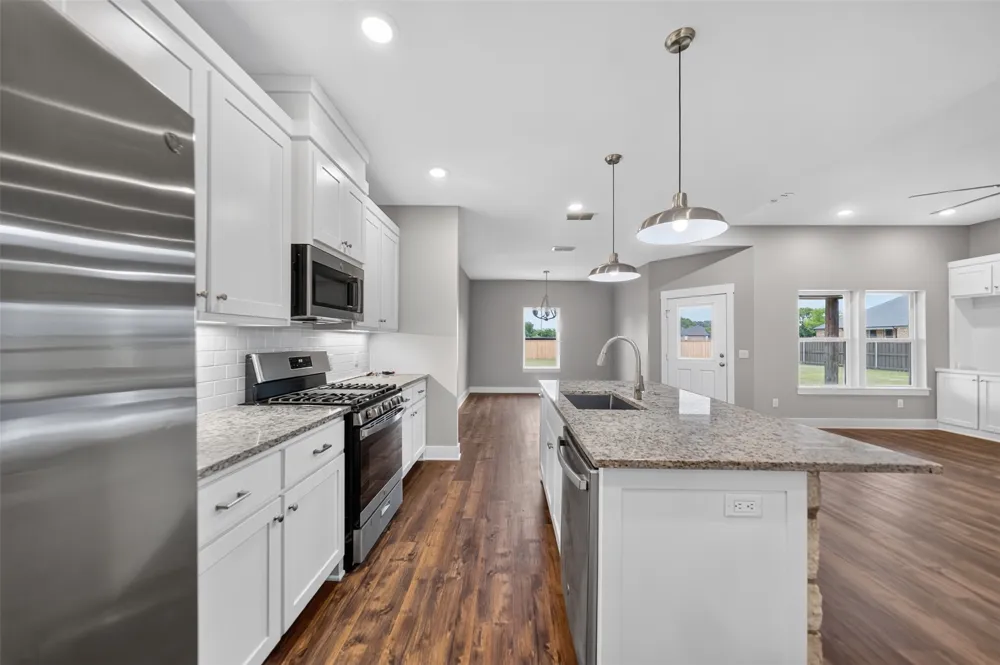 391 County Road 1610 Alba, TX 75410