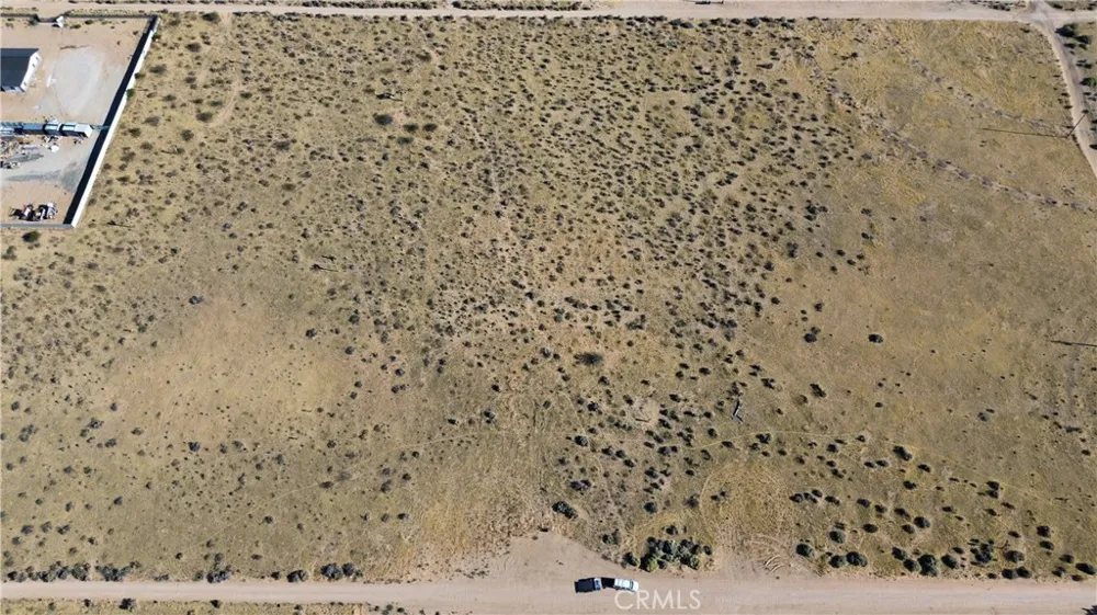 2 Little Teepee Road Apple Valley, CA 92307