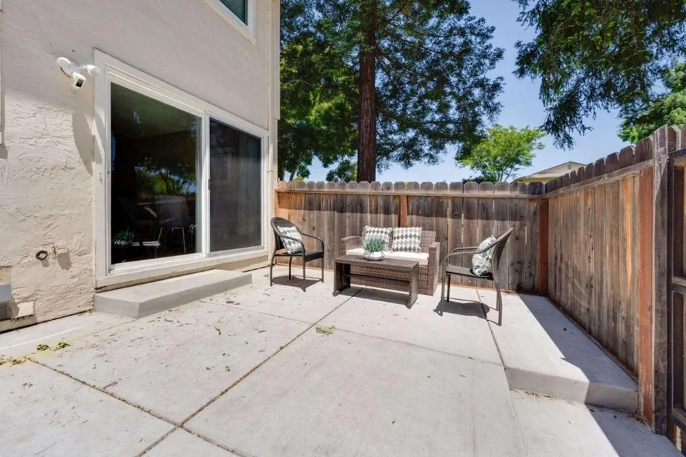 3696 Woodbine Way Pleasanton, CA 94588