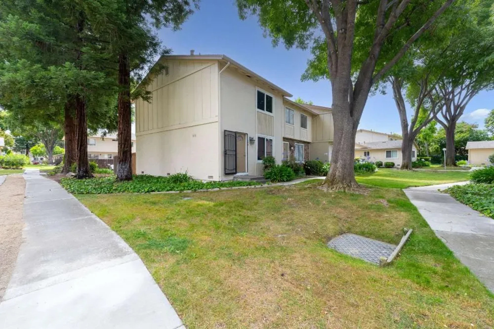 3696 Woodbine Way Pleasanton, CA 94588