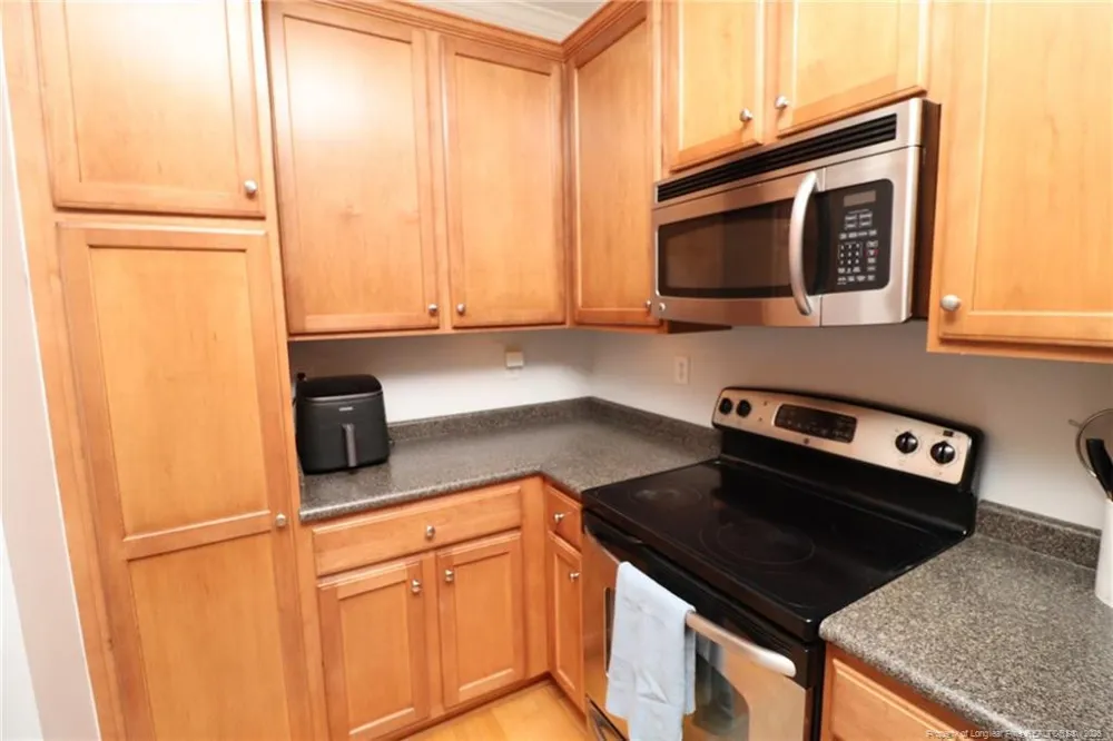 933 Portstewart Drive Cary, NC 27519