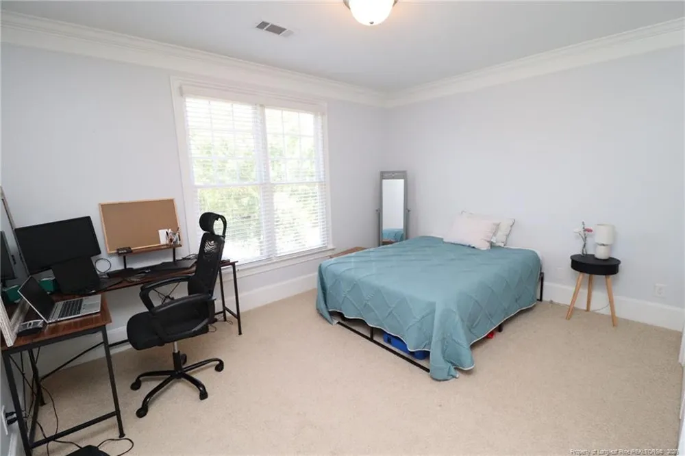 933 Portstewart Drive Cary, NC 27519