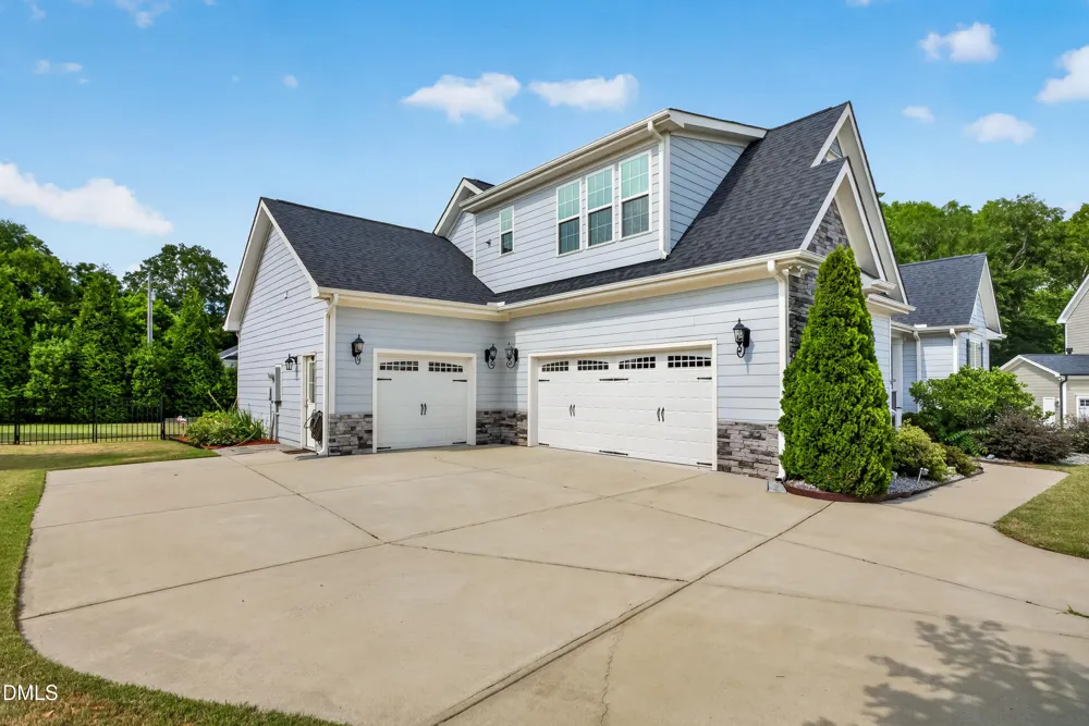 200 Misty Moonlight Drive Willow Springs, NC 27592