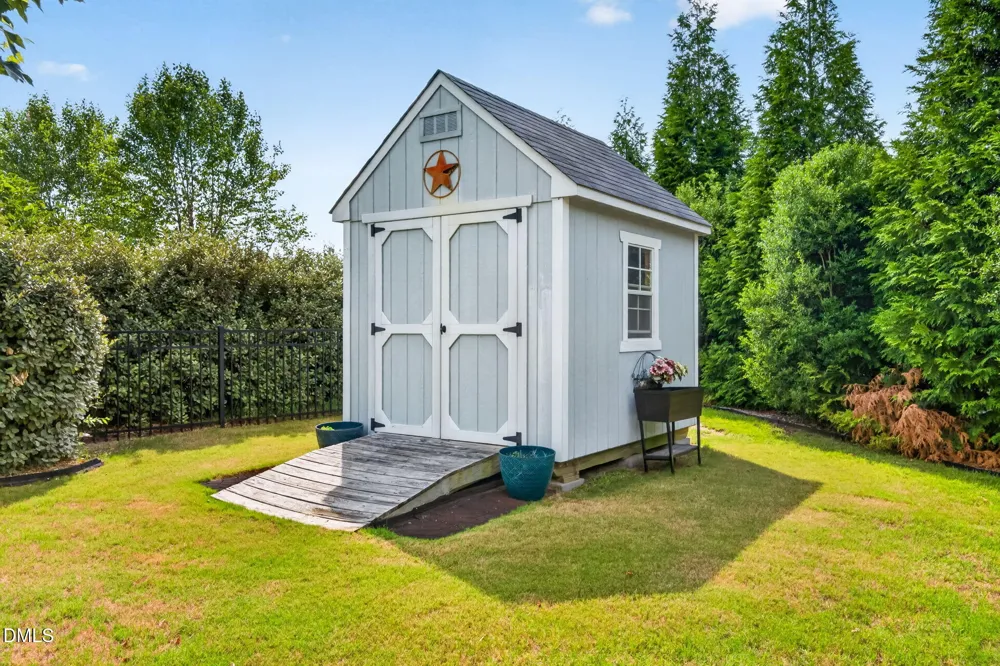 200 Misty Moonlight Drive Willow Springs, NC 27592