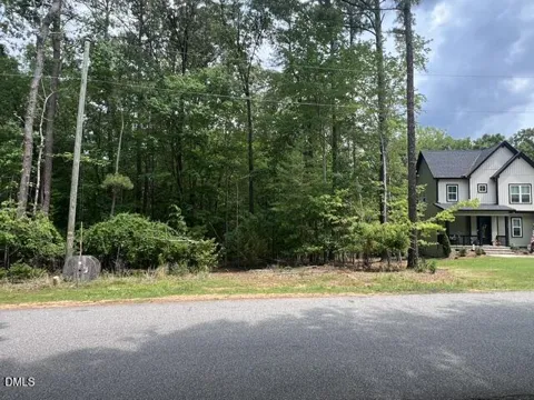 190 Buckaroo Drive
