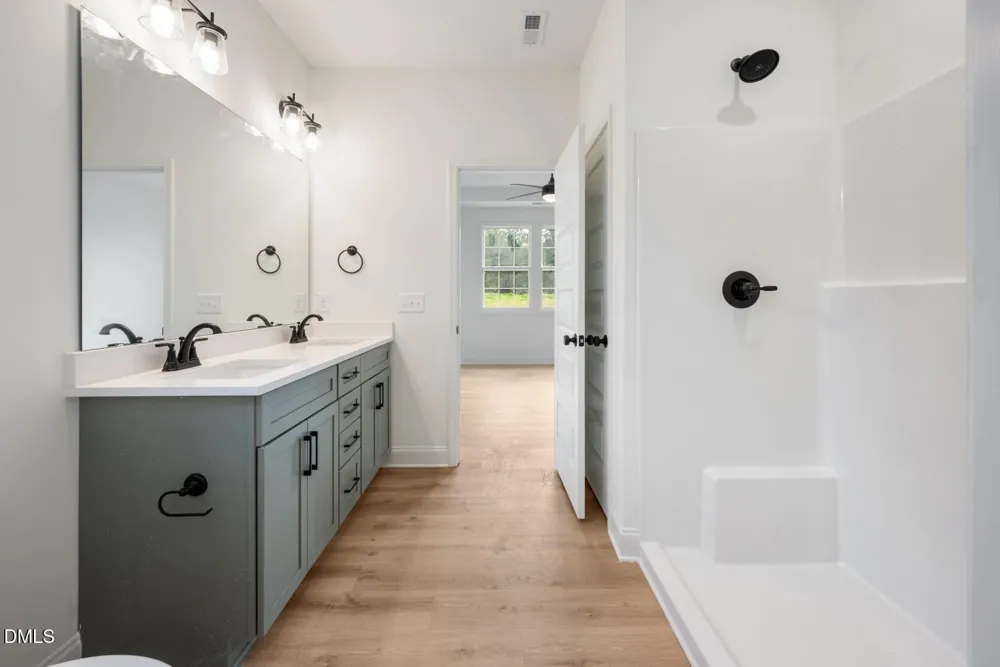 6218 Carole Drive Oxford, NC 27565