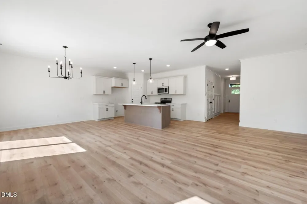 6218 Carole Drive Oxford, NC 27565