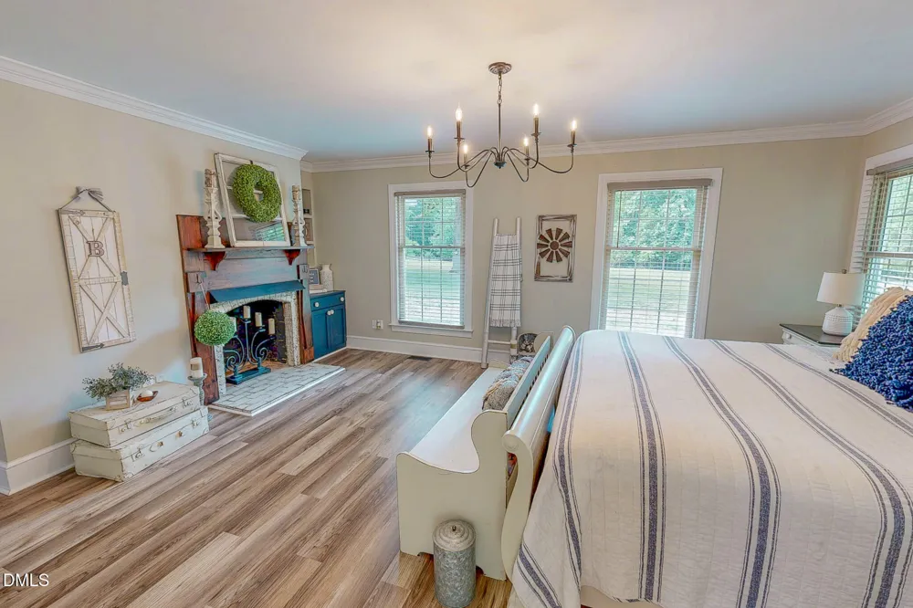 947 Old Salem Road Roxboro, NC 27573