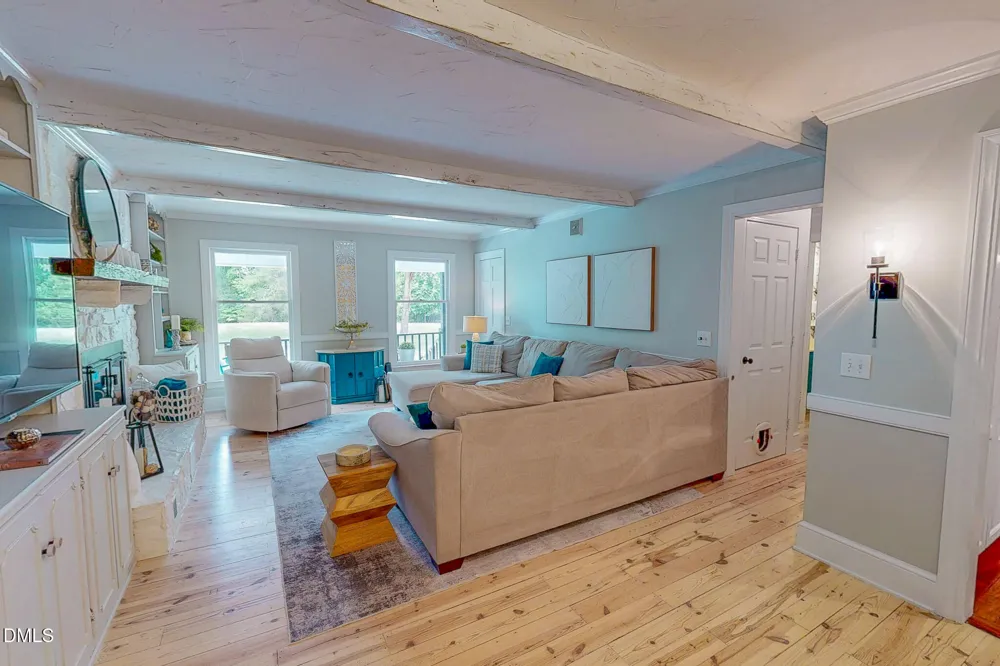 947 Old Salem Road Roxboro, NC 27573