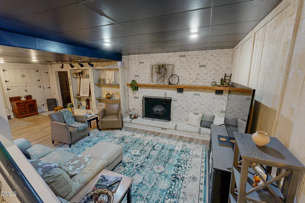 947 Old Salem Road Roxboro, NC 27573
