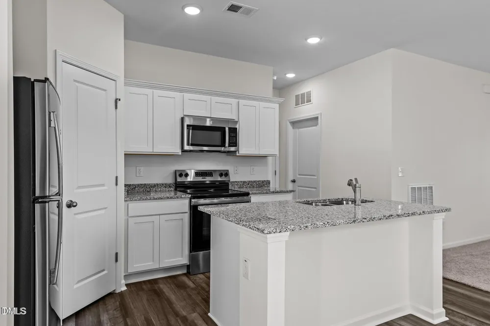 661 Essex Road Nashville, NC 27856