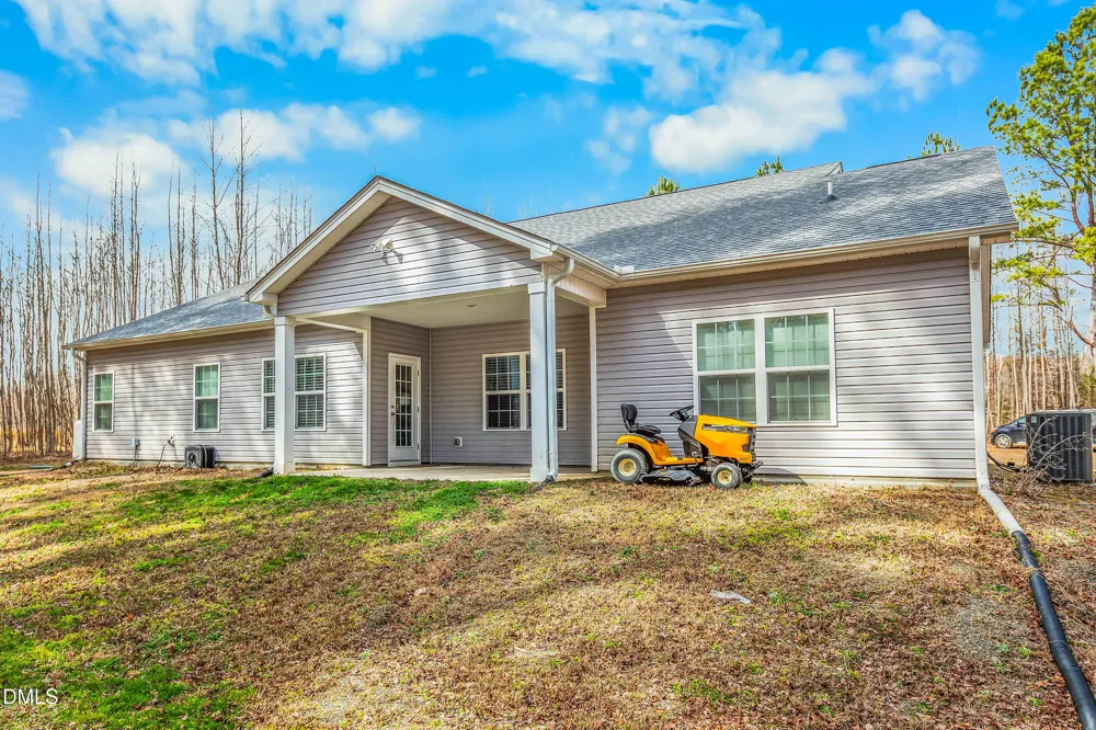 8395 White Oak Farm Road Cedar Grove, NC 27231