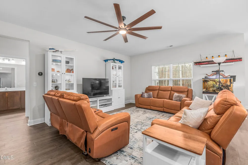 8395 White Oak Farm Road Cedar Grove, NC 27231