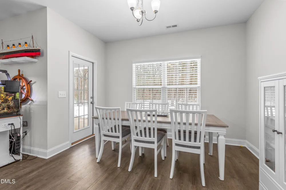 8395 White Oak Farm Road Cedar Grove, NC 27231