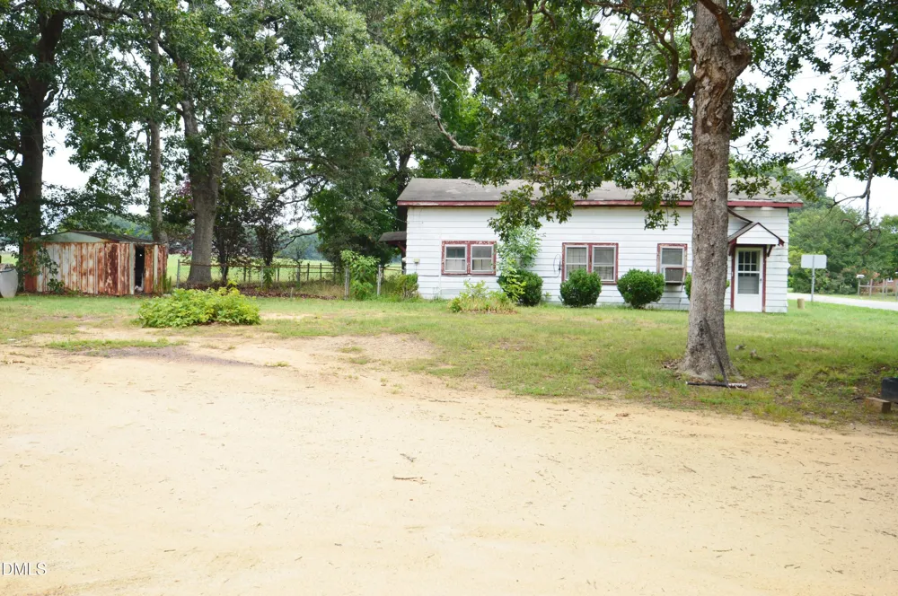 8671 S Nc 49 Highway Snow Camp, NC 27349