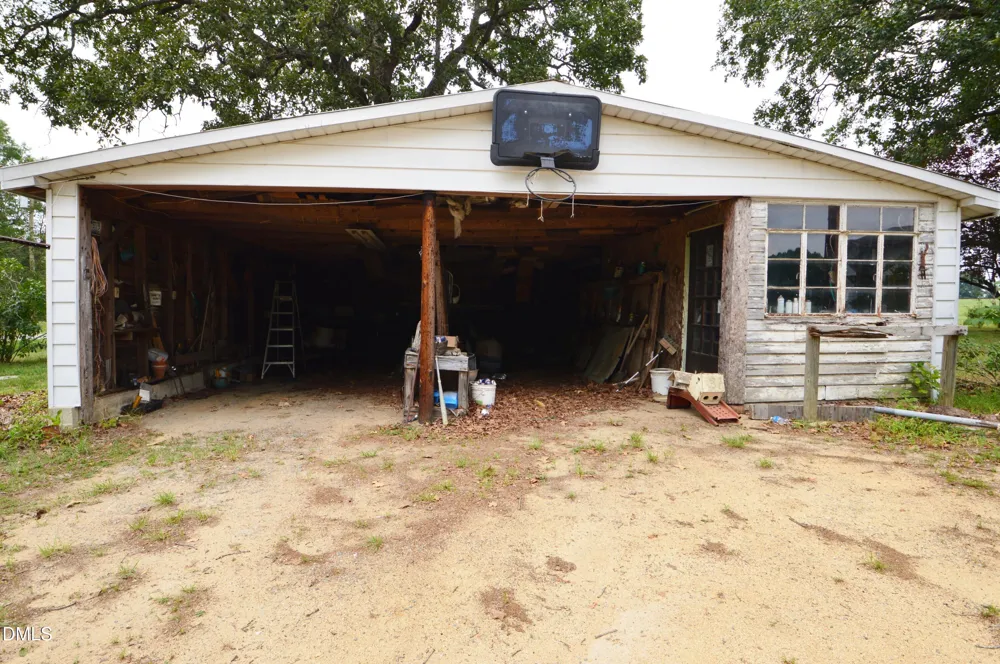 8671 S Nc 49 Highway Snow Camp, NC 27349