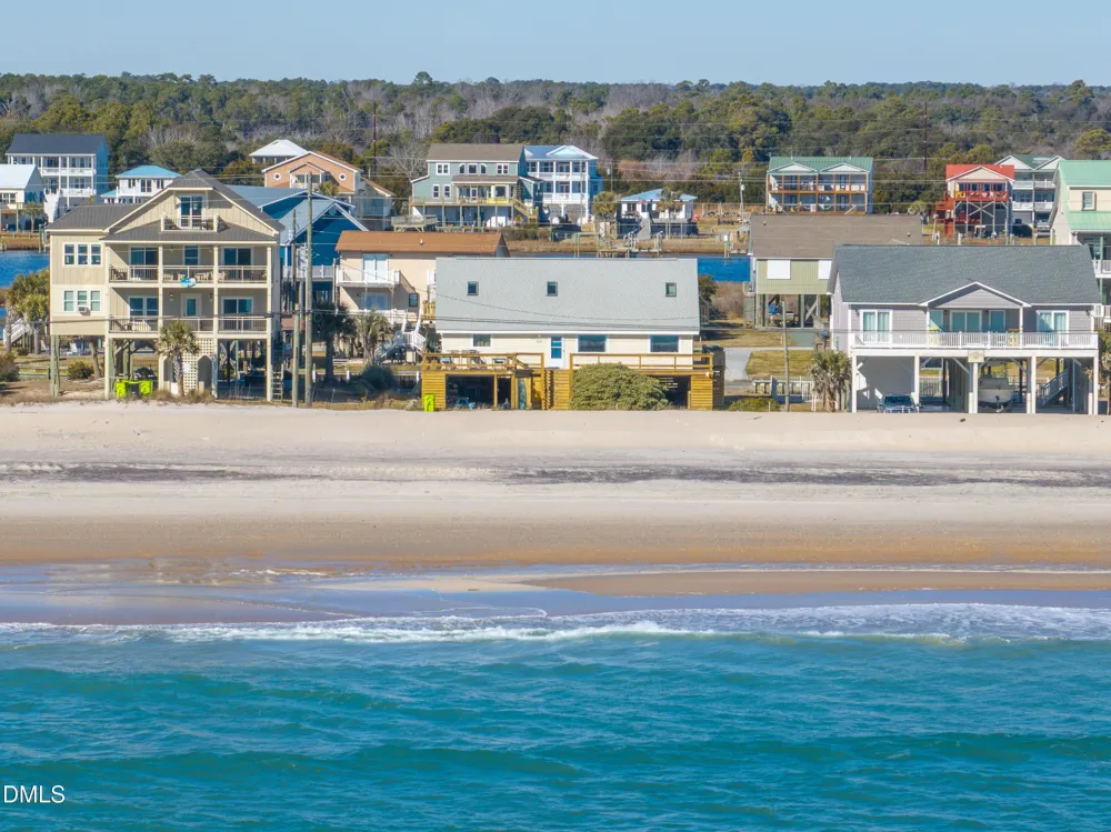 1601 New River Inlet Road North Topsail Beach, NC 28460