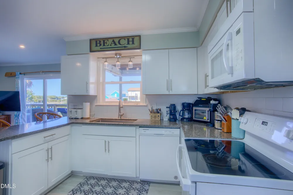 1601 New River Inlet Road North Topsail Beach, NC 28460