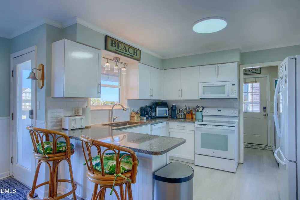 1601 New River Inlet Road North Topsail Beach, NC 28460