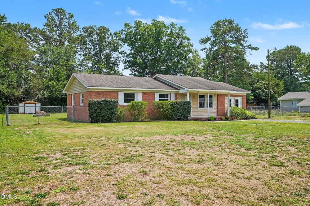 111 Fox Drive Dudley, NC 28333