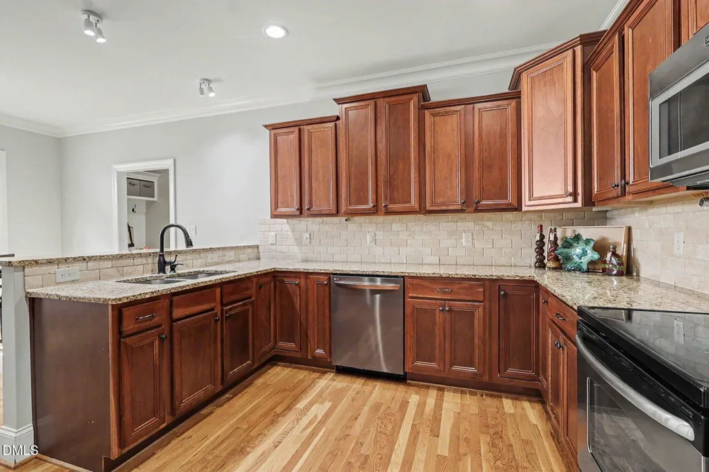 1113 Hollymont Drive Holly Springs, NC 27540