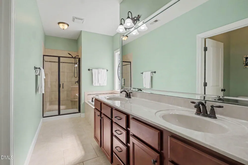 1113 Hollymont Drive Holly Springs, NC 27540