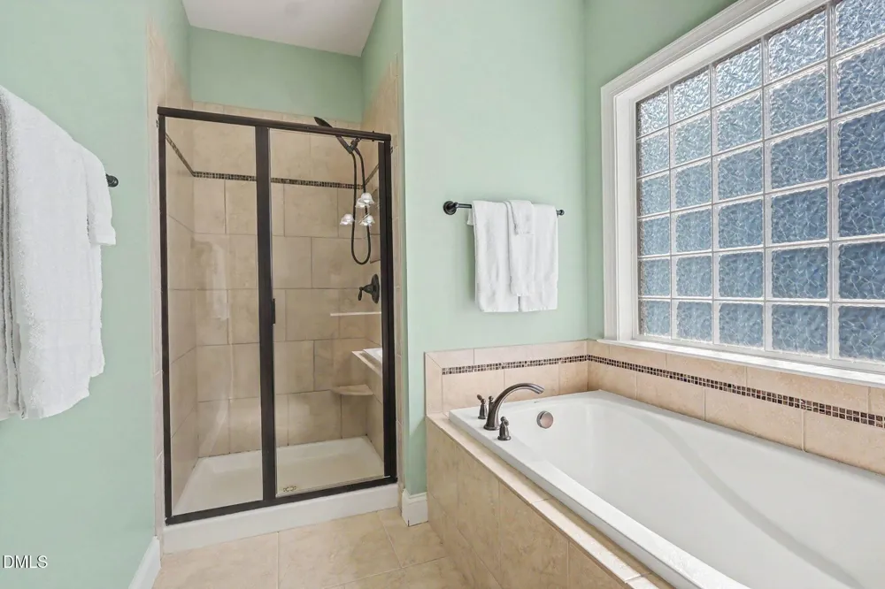 1113 Hollymont Drive Holly Springs, NC 27540