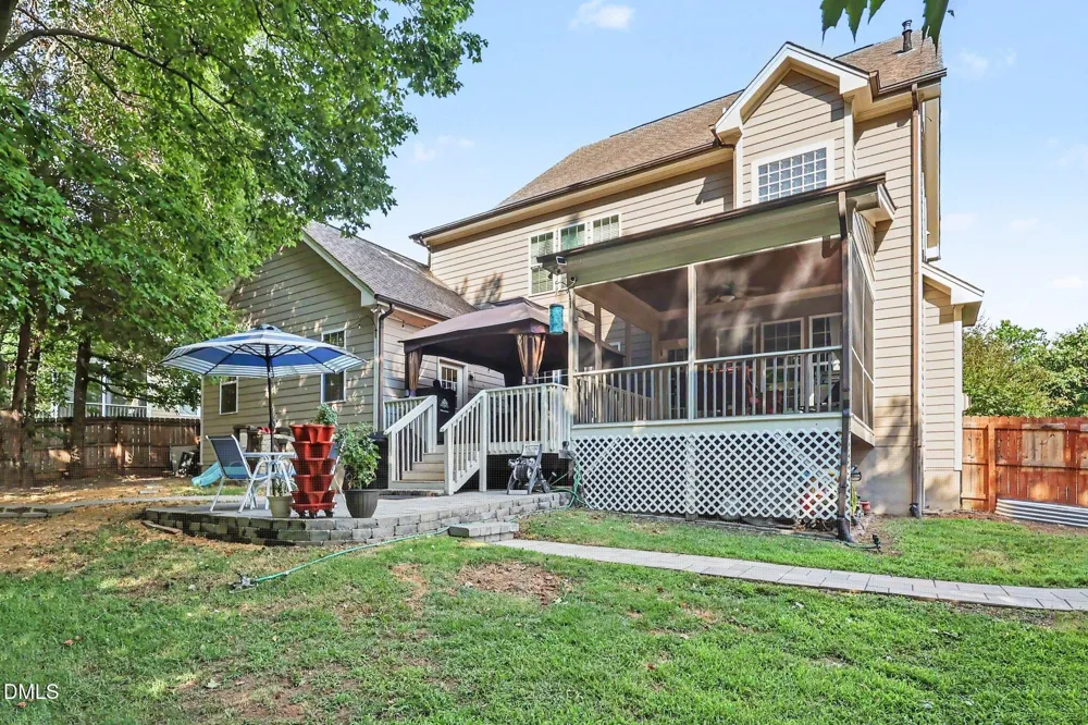 1113 Hollymont Drive Holly Springs, NC 27540